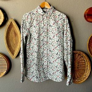 Talbots vegetable print button down shirt